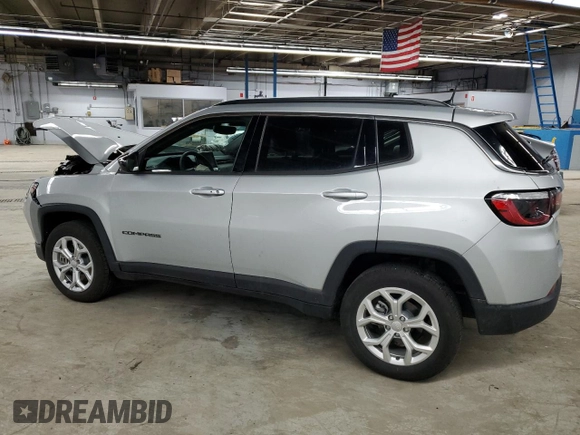 2024 Jeep Compass Latitude with VIN 3C4NJDBN9RT137912, listed as a Copart auction lot 52561465 with 14,290 mi miles and Salvage title. Bid and sale history available at DreamBid. Image 2.