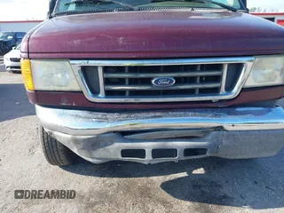 2007 Ford Econoline Passenger XL with VIN 1FBNE31L07DA55685, listed as a IAAI auction lot 40151569 with 122,578 mi miles. Bid and sale history available at carsss.com. Image 6.