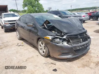 2015 Dodge Dart SXT z VIN 1C3CDFBB2FD251997, wystawiony jako IAAI lot #42359588 z przebiegiem 198 180 mil mil oraz . Historia ofert i sprzedaży dostępna na DreamBid. Obrazek 1.