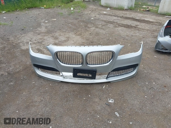 2011 BMW 7 Series 750i xDrive with VIN WBAKC6C57BC395254, listed as a IAAI auction lot 42719449 with 212,096 mi miles and . Bid and sale history available at DreamBid. Image 12.