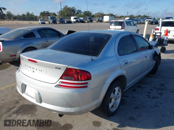 2005 Dodge Stratus SXT z VIN 1B3EL46R65N617926, wystawiony jako IAAI lot #41658286 z przebiegiem 75 030 mil mil oraz . Historia ofert i sprzedaży dostępna na DreamBid. Obrazek 4.