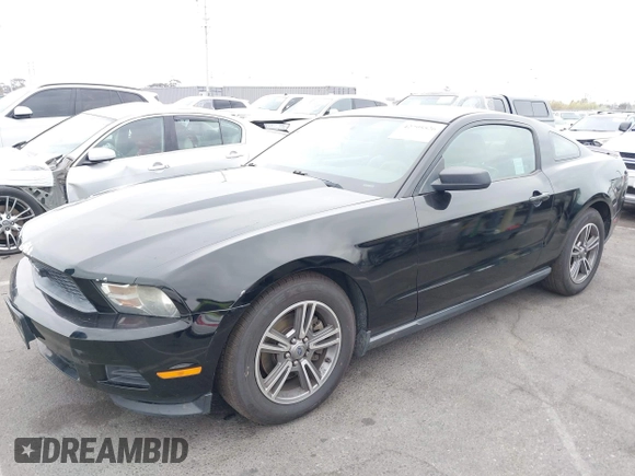 2012 Ford Mustang Premium с VIN 1ZVBP8AM9C5273477, выставлен на аукционе IAAI как лот 42795526 с пробегом 111 438 миль миль и . История ставок и продаж доступна на DreamBid. Изображение 2.