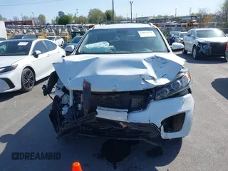 2016 Kia Sorento EX with VIN 5XYPHDA19GG133334, listed as a IAAI auction lot 41931741 with 138,051 mi miles and . Bid and sale history available at DreamBid. Image 12.