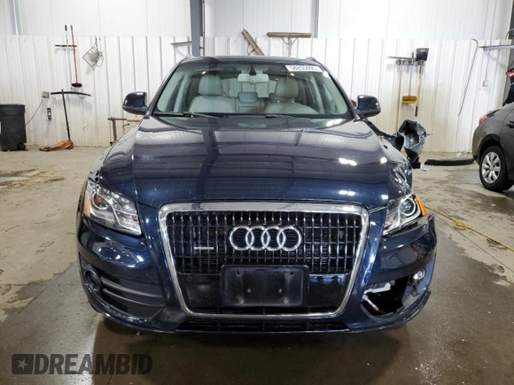 2010 Audi Q5 Prestige z VIN WA1VKAFP0AA009068, wystawiony jako Copart lot #58255995 z przebiegiem 134 075 mil mil oraz Szkoda całkowita • Salvage title. Historia ofert i sprzedaży dostępna na DreamBid. Obrazek 5.