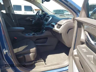 2024 GMC Terrain SLE z VIN 3GKALMEG5RL292662, wystawiony jako IAAI lot #42148356 z przebiegiem 12 939 mil mil oraz . Historia ofert i sprzedaży dostępna na DreamBid. Obrazek 5.