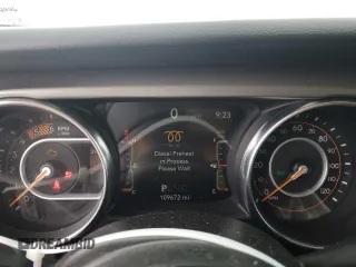 2021 Jeep Gladiator Sport S с VIN 1C6JJTAM2ML526873, выставлен на аукционе Copart как лот 45338985 с пробегом 109 672 миль миль и Списание • Salvage title. История ставок и продаж доступна на DreamBid. Изображение 9.