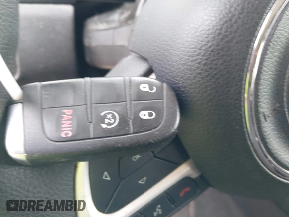 2018 Jeep Renegade Sport with VIN ZACCJBABXJPJ38577, listed as a IAAI auction lot 42112944 with 139,439 mi miles. Bid and sale history available at carsss.com. Image 11.