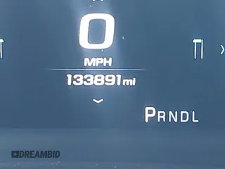 2017 Chevrolet Tahoe LT z VIN 1GNSCBKC8HR304002, wystawiony jako IAAI lot #42161530 z przebiegiem 133 891 mil mil oraz . Historia ofert i sprzedaży dostępna na DreamBid. Obrazek 15.