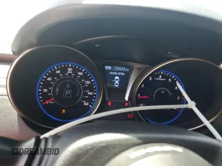 2013 Hyundai Genesis Coupe Premium z VIN KMHHT6KD4DU095556, wystawiony jako Copart lot #57264175 z przebiegiem 135 624 mil mil oraz Szkody całkowita. Historia ofert i sprzedaży dostępna na DreamBid. Obrazek 9.