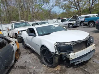 2012 Chevrolet Camaro 2LS z VIN 2G1FA1E30C9202341, wystawiony jako IAAI lot #41915179 z przebiegiem 133 044 mil mil oraz . Historia ofert i sprzedaży dostępna na DreamBid. Obrazek 1.