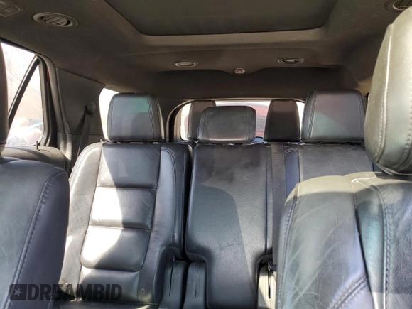 2012 Ford Explorer XLT z VIN 1FMHK7D93CGA51367, wystawiony jako Copart lot #49802395 z przebiegiem 178 432 mil mil oraz Szkoda całkowita • Salvage title. Historia ofert i sprzedaży dostępna na DreamBid. Obrazek 10.