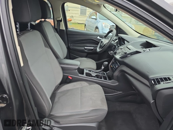 2017 Ford Escape SE with VIN 1FMCU9GD4HUB25615, listed as a Copart auction lot 86084664 with 106,034 mi miles and Clean Title. Bid and sale history available at carsss.com. Image 5.