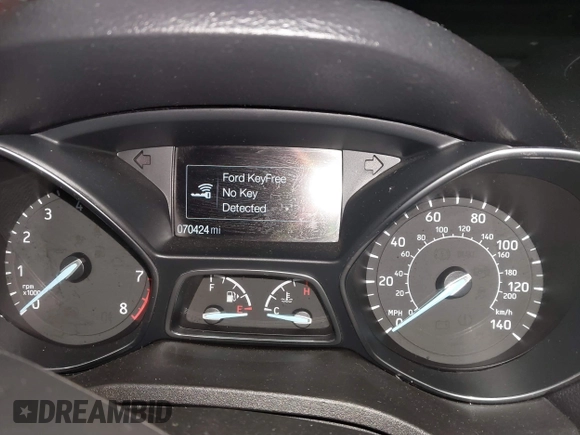 2019 Ford Escape SEL with VIN 1FMCU9HD7KUB83031, listed as a IAAI auction lot 41837035 with 70,424 mi miles. Bid and sale history available at carsss.com. Image 7.