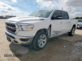 2020 Ram 1500 Big Horn z VIN 1C6RREFT7LN276573, wystawiony jako Copart lot #60917775 z przebiegiem 74 137 mil mil oraz Szkoda całkowita • Salvage title. Historia ofert i sprzedaży dostępna na DreamBid. Obrazek 1.