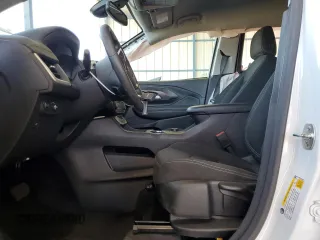 2024 GMC Terrain SLE with VIN 3GKALMEG4RL299716, listed as a Copart auction lot 64078635 with 27,675 mi miles and Clean title. Bid and sale history available at DreamBid. Image 7.