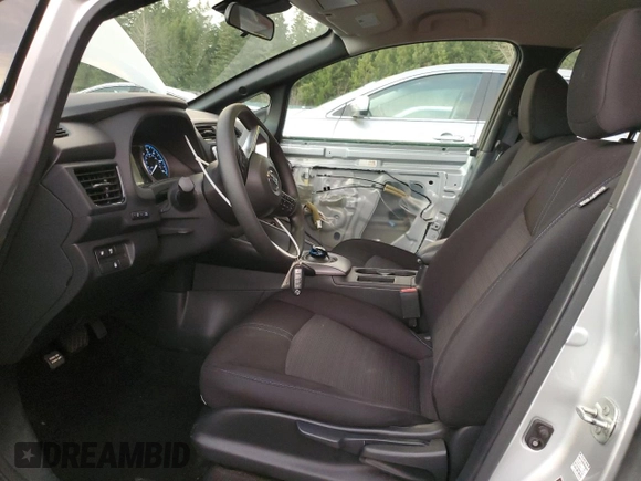2022 Nissan LEAF S z VIN 1N4AZ1BV1NC560291, wystawiony jako Copart lot #84892854 z przebiegiem 25 484 mil mil oraz Szkoda całkowita • Salvage title. Historia ofert i sprzedaży dostępna na DreamBid. Obrazek 7.