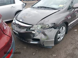 2010 Honda Civic LX with VIN 19XFA1F58AE086425, listed as a IAAI auction lot 42225137 with 186,755 mi miles and . Bid and sale history available at DreamBid. Image 6.