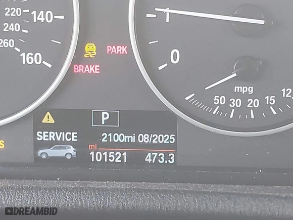 2015 BMW X3 xDrive28i with VIN 5UXWX9C55F0D45021, listed as a IAAI auction lot 41295825 with 101,521 mi miles. Bid and sale history available at carsss.com. Image 7.