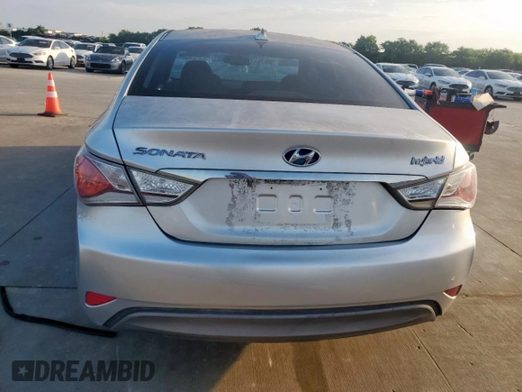 2012 Hyundai Sonata Hybrid z VIN KMHEC4A48CA030895, wystawiony jako Copart lot #59520505 z przebiegiem Nie podano mil oraz Czysty tytuł • Clean title. Historia ofert i sprzedaży dostępna na DreamBid. Obrazek 6.
