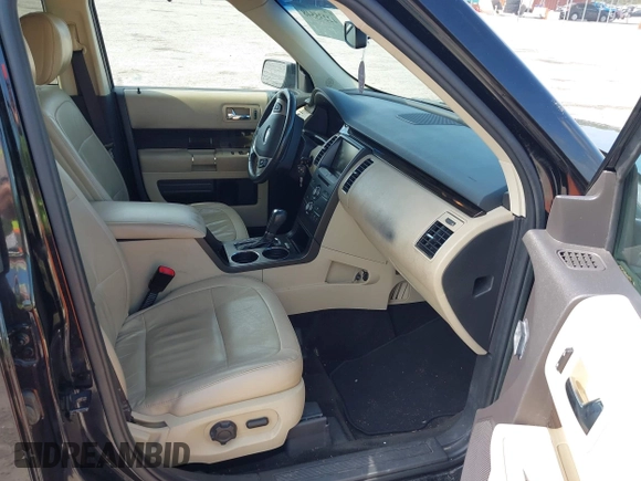 2014 Ford Flex SEL z VIN 2FMGK5C8XEBD13484, wystawiony jako IAAI lot #42235548 z przebiegiem 172 570 mil mil oraz . Historia ofert i sprzedaży dostępna na DreamBid. Obrazek 5.