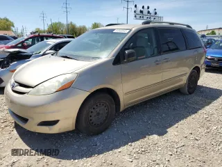 2006 Toyota Sienna CE с VIN 5TDZA23C66S486826, выставлен на аукционе Copart как лот 54943545 с пробегом 247 582 миль миль и Чистый • Clean title. История ставок и продаж доступна на DreamBid. Изображение 1.