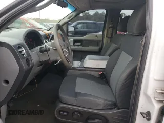 2007 Ford F-150 XLT z VIN 1FTRW02W17KB21352, wystawiony jako Copart lot #83563024 z przebiegiem 234 173 mil mil oraz Szkoda całkowita • Salvage title. Historia ofert i sprzedaży dostępna na DreamBid. Obrazek 7.
