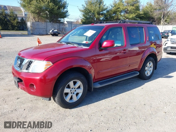 2008 Nissan Pathfinder S z VIN 5N1AR18B78C659222, wystawiony jako IAAI lot #41746178 z przebiegiem 113 532 mil mil oraz . Historia ofert i sprzedaży dostępna na DreamBid. Obrazek 2.
