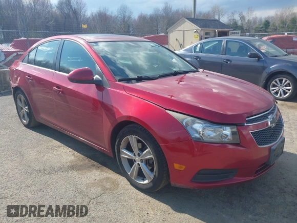2014 Chevrolet Cruze 2LT z VIN 1G1PE5SB6E7450500, wystawiony jako IAAI lot #41977117 z przebiegiem 102 037 mil mil oraz . Historia ofert i sprzedaży dostępna na DreamBid. Obrazek 1.