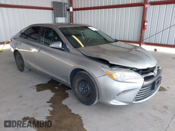2017 Toyota Camry XLE with VIN 4T1BF1FK7HU713452, listed as a IAAI auction lot 41900223 with 90,192 mi miles. Bid and sale history available at carsss.com. Image 1.