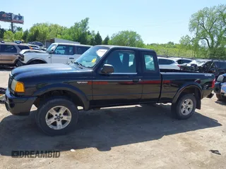 2005 Ford Ranger XL with VIN 1FTYR14U25PA85501, listed as a IAAI auction lot 42064428 with 114,906 mi miles. Bid and sale history available at carsss.com. Image 14.