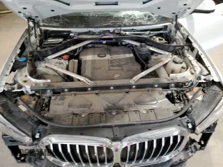 2021 BMW X5 xDrive40i z VIN 5UXCR6C01M9G56471, wystawiony jako Copart lot #57125785 z przebiegiem 41 634 mil mil oraz Szkody całkowita. Historia ofert i sprzedaży dostępna na DreamBid. Obrazek 12.
