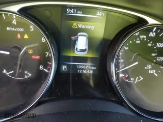 2016 Nissan Rogue SV with VIN 5N1AT2MT7GC753508, listed as a IAAI auction lot 41596567 with 109,671 mi miles. Bid and sale history available at carsss.com. Image 7.