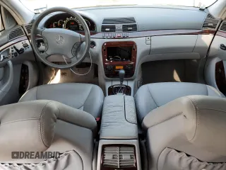 2000 Mercedes-Benz S 320/430/500 z VIN WDBNG75J4YA134526, wystawiony jako Copart lot #57258995 z przebiegiem 99 131 mil mil oraz Szkoda całkowita • Salvage title. Historia ofert i sprzedaży dostępna na DreamBid. Obrazek 8.