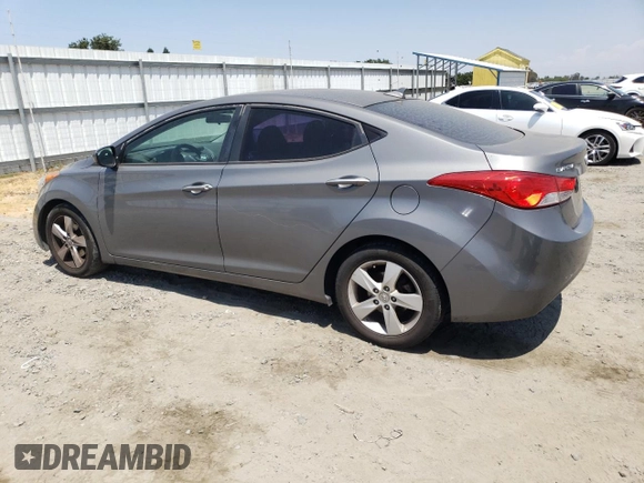2013 Hyundai Elantra GLS z VIN 5NPDH4AE5DH352415, wystawiony jako Copart lot #59720075 z przebiegiem Nie podano mil oraz Szkoda całkowita • Salvage title. Historia ofert i sprzedaży dostępna na DreamBid. Obrazek 2.