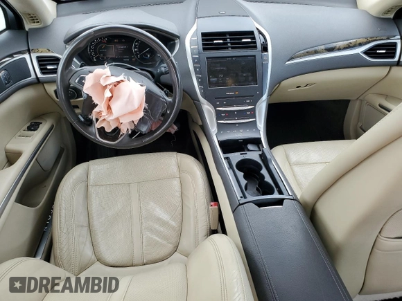 2013 Lincoln MKZ z VIN 3LN6L2GK8DR827458, wystawiony jako Copart lot #58346375 z przebiegiem 123 434 mil mil oraz Szkoda całkowita • Salvage title. Historia ofert i sprzedaży dostępna na DreamBid. Obrazek 8.