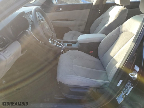 2016 Kia Optima LX with VIN 5XXGT4L36GG096650, listed as a Copart auction lot 54363535 with 84,872 mi miles and Clean Title. Bid and sale history available at carsss.com. Image 7.
