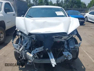 2015 Mitsubishi Outlander ES z VIN 4A4AP3AW0FE049546, wystawiony jako IAAI lot #42422937 z przebiegiem 130 254 mil mil oraz . Historia ofert i sprzedaży dostępna na DreamBid. Obrazek 10.