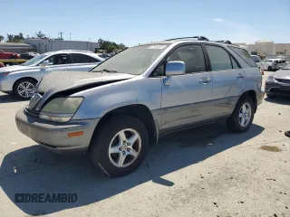 2003 Lexus RX 300 z VIN JTJHF10U030313402, wystawiony jako Copart lot #57984585 z przebiegiem 198 142 mil mil oraz Szkody całkowita. Historia ofert i sprzedaży dostępna na DreamBid. Obrazek 1.