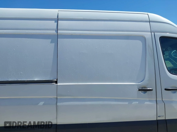 2011 Mercedes-Benz Sprinter Cargo with VIN WD3PE8CB1B5587918, listed as a IAAI auction lot 41677978 with 336,156 mi miles. Bid and sale history available at carsss.com. Image 13.