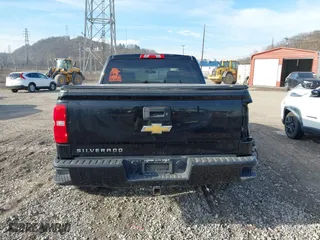 2018 Chevrolet Silverado 1500 Custom with VIN 3GCUKPEC0JG323078, listed as a IAAI auction lot 41752044 with 101,041 mi miles. Bid and sale history available at carsss.com. Image 16.