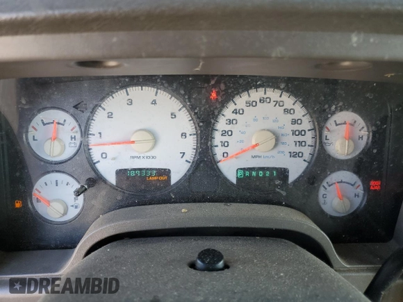 2005 Dodge 1500 SLT with VIN 1D7HA18D45J544330, listed as a Copart auction lot 50038735 with 189,333 mi miles and Salvage Title. Bid and sale history available at DreamBid. Image 9.