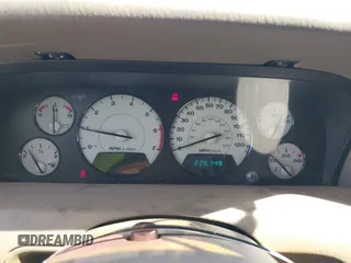 2002 Jeep Grand Cherokee Limited с VIN 1J4GW58NX2C133709, выставлен на аукционе IAAI как лот 42398637 с пробегом 226 149 миль миль и . История ставок и продаж доступна на DreamBid. Изображение 7.