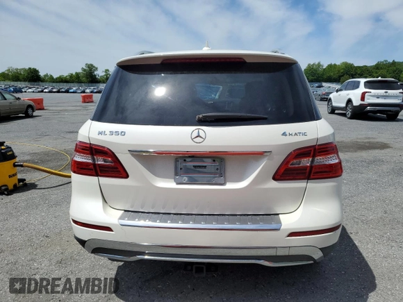 2012 Mercedes-Benz M 350 z VIN 4JGDA5HB3CA010078, wystawiony jako Copart lot #57636985 z przebiegiem 103 205 mil mil oraz Szkoda całkowita • Salvage title. Historia ofert i sprzedaży dostępna na DreamBid. Obrazek 6.