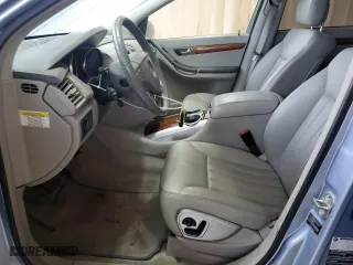 2008 Mercedes-Benz R-Class 3.5L with VIN 4JGCB65E88A084472, listed as a Copart auction lot 84760364 with 145,480 mi miles and Salvage Title. Bid and sale history available at carsss.com. Image 7.