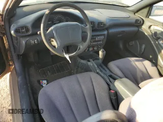 2000 Pontiac Sunfire SE z VIN 1G2JB1249Y7165024, wystawiony jako Copart lot #71418264 z przebiegiem Nie podano mil oraz Szkody całkowita. Historia ofert i sprzedaży dostępna na DreamBid. Obrazek 8.
