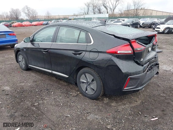2020 Hyundai Ioniq Hybrid SE with VIN KMHC75LC1LU209784, listed as a IAAI auction lot 41684240 with NaN miles. Bid and sale history available at carsss.com. Image 3.