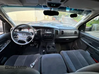 2003 Dodge 2500 ST z VIN 3D7KU28623G702683, wystawiony jako Copart lot #57917605 z przebiegiem 263 449 mil mil oraz Szkoda całkowita • Salvage title. Historia ofert i sprzedaży dostępna na DreamBid. Obrazek 9.