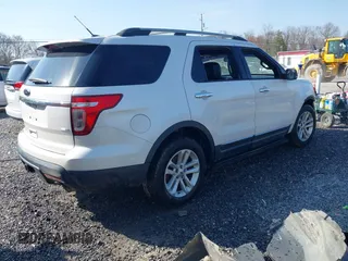 2013 Ford Explorer XLT with VIN 1FM5K8D80DGB32876, listed as a IAAI auction lot 41901401 with 217,594 mi miles and . Bid and sale history available at carsss.com. Image 4.