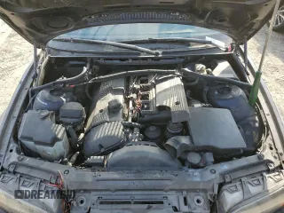 2003 BMW 3 Series 330Ci z VIN WBABS534X3JU99531, wystawiony jako Copart lot #82930974 z przebiegiem 156 553 mil mil oraz Szkody całkowita. Historia ofert i sprzedaży dostępna na DreamBid. Obrazek 11.