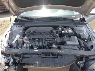 2024 Hyundai Elantra SEL z VIN KMHLS4DG3RU836490, wystawiony jako IAAI lot #42309437 z przebiegiem 7 679 mil mil oraz . Historia ofert i sprzedaży dostępna na DreamBid. Obrazek 10.